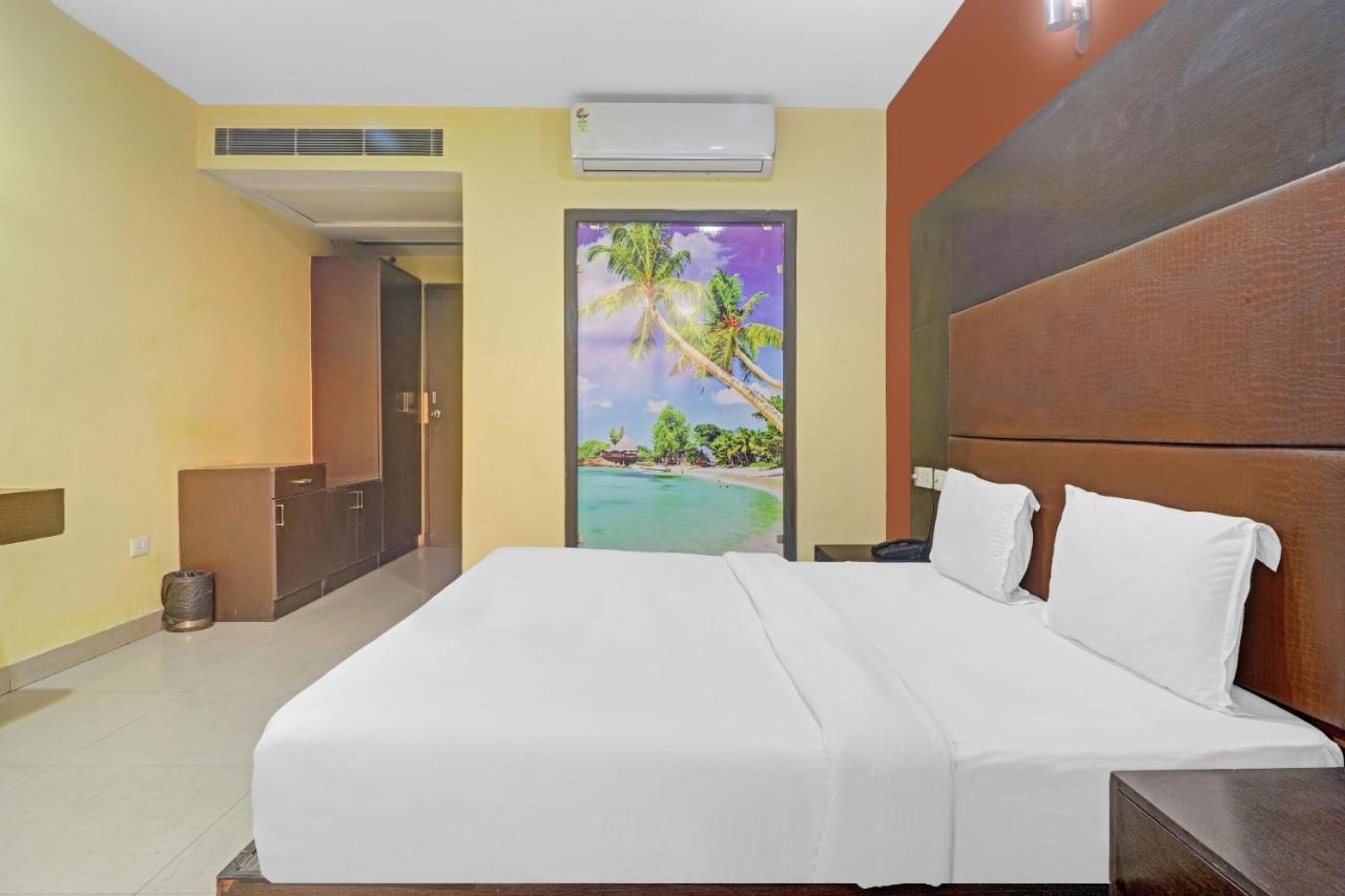 Hotel Sunshine Park -- Near Anand Vihar Terminal Ghaziabad Dış mekan fotoğraf